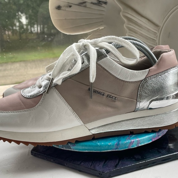 Michael Kors sz10 Allie Trainers White, Silver & Pink Lace-Up Sneakers - Picture 6 of 10